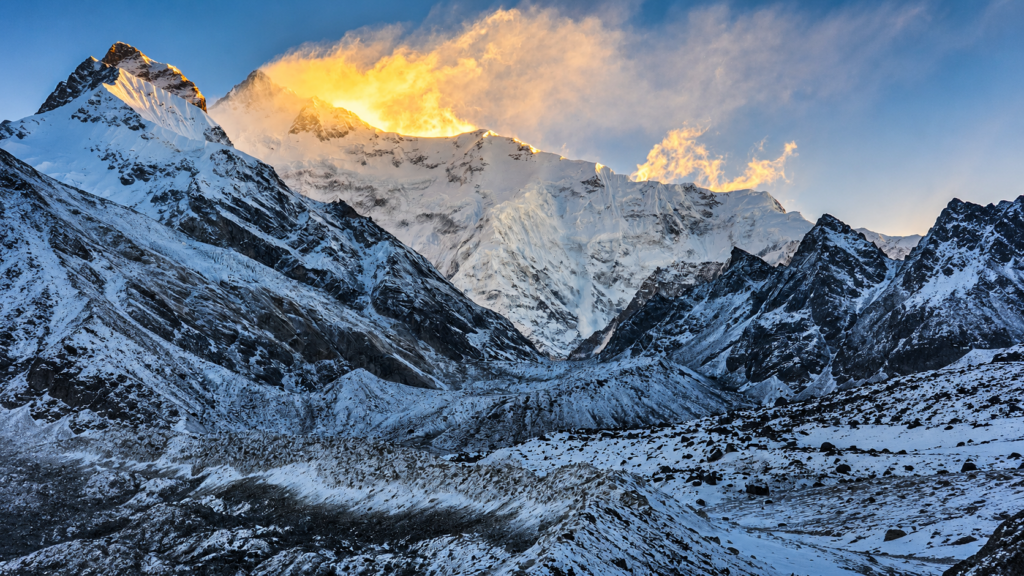 sandakphu trek- Sunrise Sleeping Buddha view of Kanchenjunga from Sandakphu summit, the ultimate reward after facing difficulty